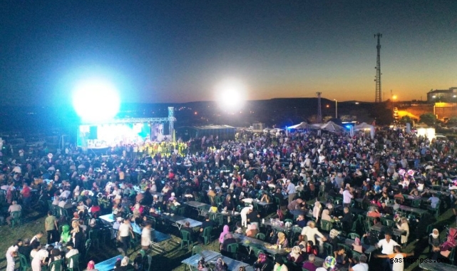 Kayseri Kocasinan'da Yamula Patlıcanı Festivali'ne 10 binlerce kişi katıldı!