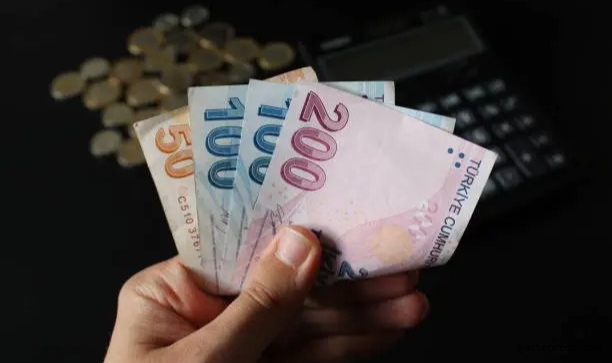 Memur ve memur emeklilerin zam oranı belli oldu!