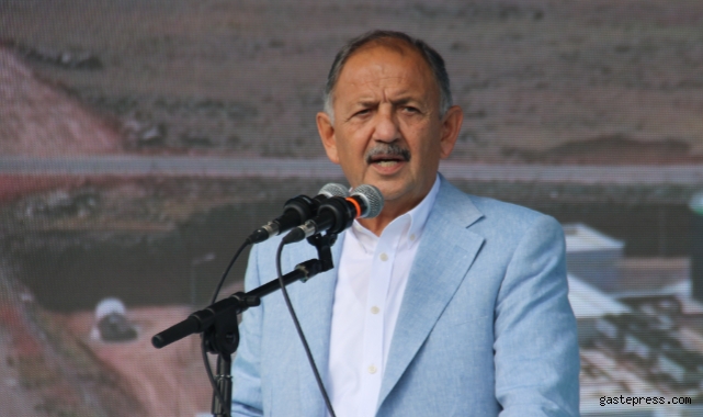 Bakan Özhaseki: "Konutlar bitmek üzere, önümüzdeki aydan itibaren depremzede vatandaşlarımıza vereceğiz"