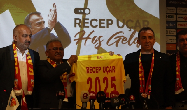Kayserispor'da Recep Uçar imzayı attı!