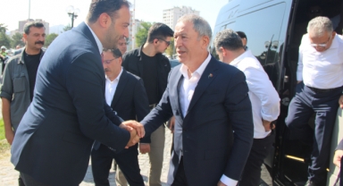 TBMM Milli Savunma Komisyonu Başkanı Hulusi Akar: