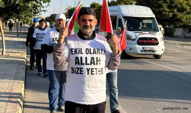 Filistin'e yürüyerek gitmek için yola çıkan grup Niğde'ye ulaştı!