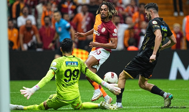 Galatasaray sahasında Ankaragücü'nü 2-1'lik skorla mağlup etti!