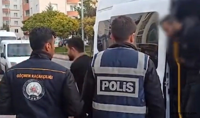 Kayseri'de ülkeye yasadışı yollarla giren şahıslara eş zamanlı operasyon: 21 gözaltı!