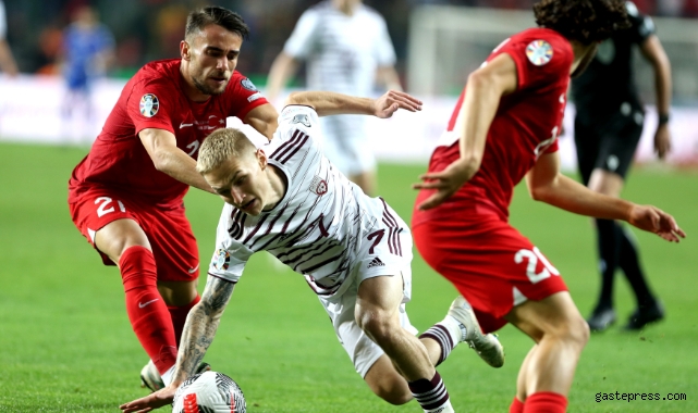 Konya'da zafer gecesi! EURO 2024 biletini aldık