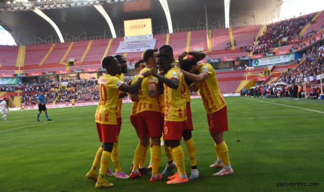 Yedinci haftada perde Kayserispor- Başakşehir maçı ile kapanacak!