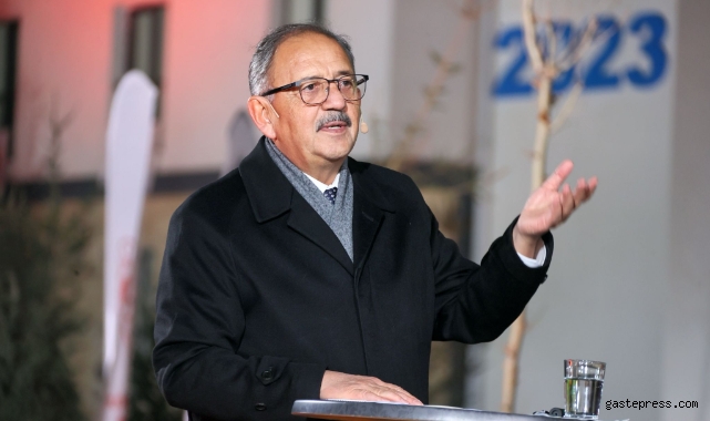 Bakan Mehmet Özhaseki, "TOKİ sınıfı geçti, bizim yüz akımız"