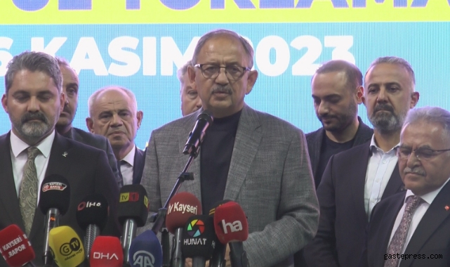Bakan Özhaseki: “Muhalefette olan arkadaşlar, ‘AK Partililer bizi engelliyor’ diyorlar. Emin olun gülesim geliyor”