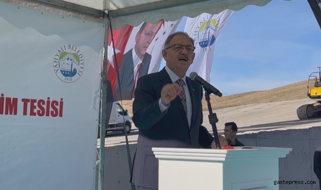 Bakan Özhaseki: "Türkiye'deki fitne örgütlerinin hepsinin canına okuduk, toprağa gömdük"