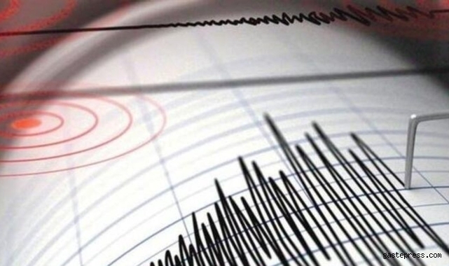Balıkesir'de korkutan deprem!