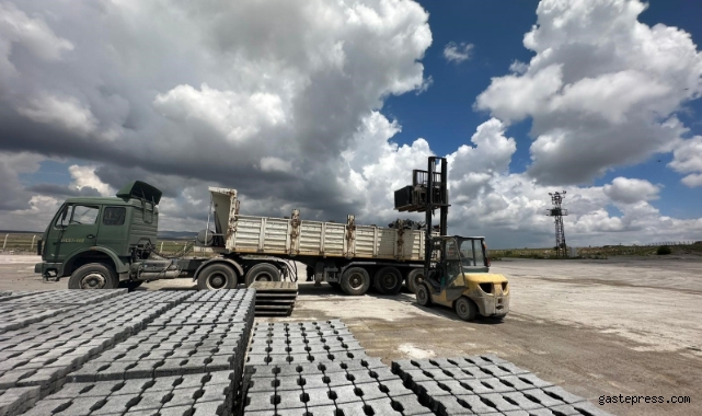 Büyükşehir, 250 bin metrekare kilit beton parke taşı üretti!