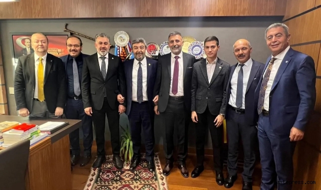 İYİ Partili o isimler Ankara'da!