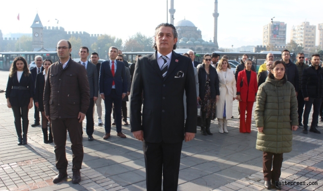 Kural: "Diş hekimleri işsiz beklerken vatandaş dişsiz beklemeye devam ediyor"