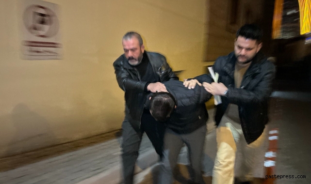 Uygulama yapan polise çarpıp kaçtı!