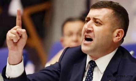 Baki Ersoy, "Ölünüzü dirinizi, her gün birinizi, bir gün hepinizi o sarı torbalara koyacağız"