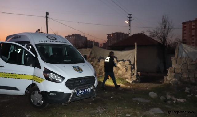 Bıçağın üzerine düşen kadın ağır yaralandı!