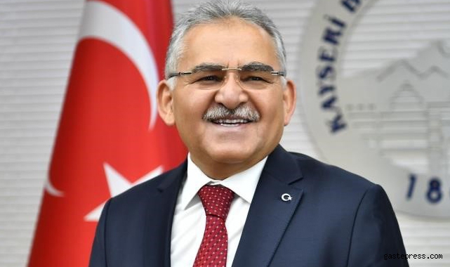Büyükkılıç: "Yük verilirse; Memduh Büyükkılıç kapasitesi, birikimi ve samimiyeti ile hizmetini eder" 