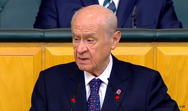Devlet Bahçeli'den 57 DEM Partili vekil için öneri Özgür Özel aklını başına almazsa sokakta bile yürüyemeyecek!