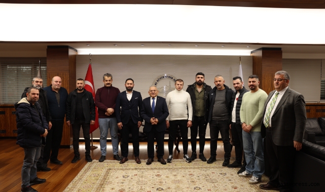 Esnaflardan Büyükkılıç’a destek: “Memduh başkanımızın yanında, sonuna kadar arkasındayız”