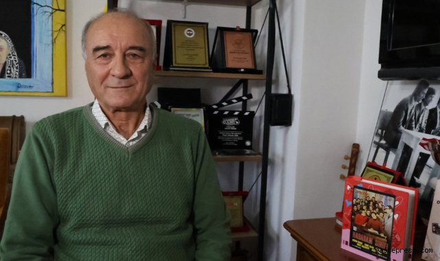 Hababam Sınıfı’nın Dilaver’i depremde ağır hasar alan evinden kurtarabildiği hatıralarıyla hayata yeniden başladı!