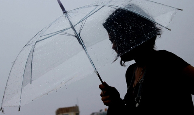 İstanbul ve İzmir dahil 14 kente Meteoroloji'den turuncu ve sarı uyarı!