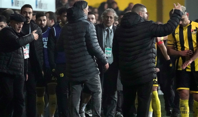 İstanbulspor Başkanı Ecmel Faik Sarıalioğlu takımını sahadan çekti!