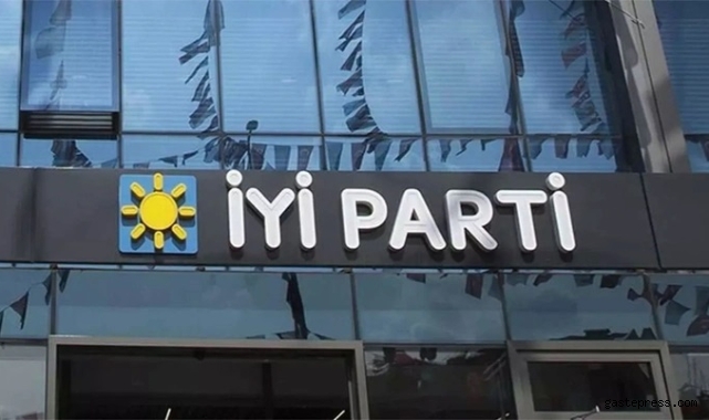 İYİ Parti'den teşkilatlara CHP emri: 'Sakın görüşmeyin!' Melih Gökçek'le aynı yerde buluştular!