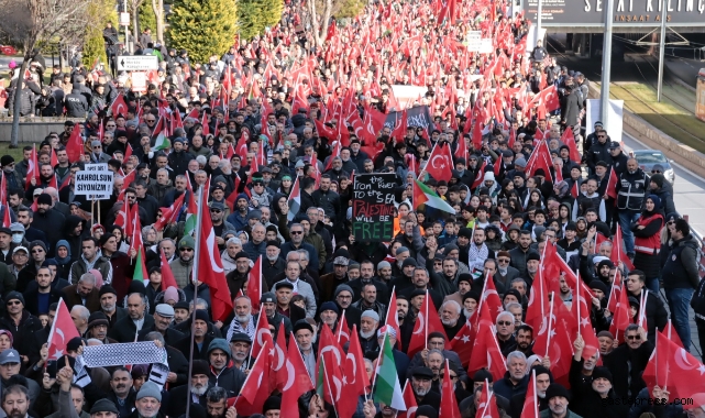 Kayseri’de binlerce kişi Filistin’e özgürlük için yürüdü!
