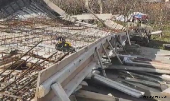 Kayseri'de inşaat halindeki binada göçük: 3 yaralı!