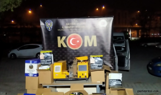 Kayseri'de kaçakçılık operasyonu: 80 bin dal doldurulmuş makaron ele geçirildi, 4 gözaltı