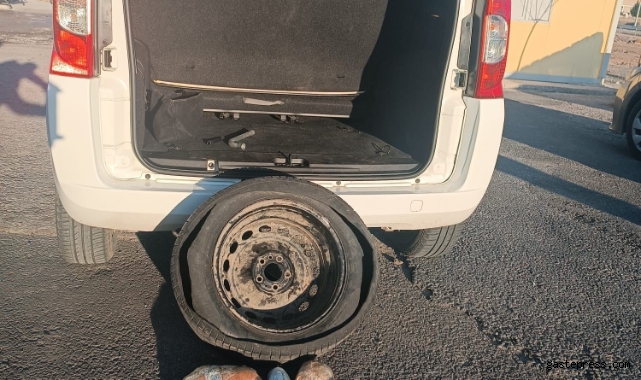 Kayseri'de stepneye zulalanmış 1,5 kilo uyuşturucu ele geçirildi!