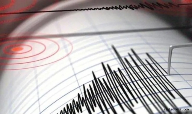 Malatya'da deprem oldu! Çevre iller de sallandı! AFAD'dan açıklama var...
