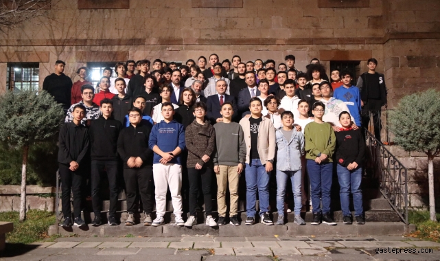  Rektör Prof. Dr. Altun, Talas Gençlik Merkezi’nde Öğrenciler ile Buluştu!