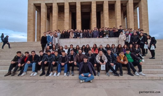 Tomarzalı öğrenciler Anıtkabir'i ziyaret etti!