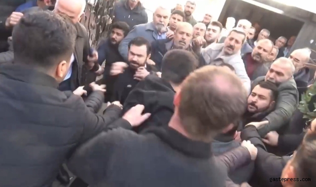 TSK'yı suçlayıcı konuşan DEM Parti yöneticilerine müdahale: 10 gözaltı