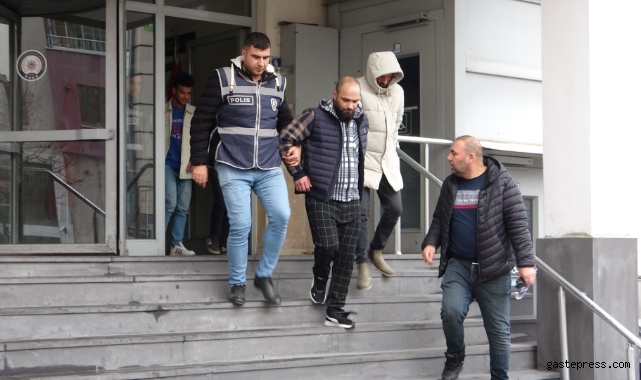 Aranan şahıslara eş zamanlı operasyon: 15 şahıs yakalandı!