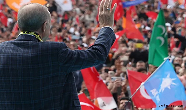 Cumhurbaşkanı Erdoğan sahaya iniyor! 7 bölge 50 ilde miting...