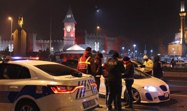 Kayseri yeni yıla huzur ve güvenle girdi!