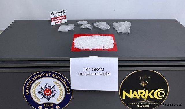 Narkotikten operasyon 3 şüpheli yakalandı!