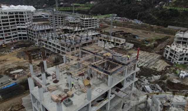 Trabzon Şehir Hastanesi'nin inşaatı yükseliyor!