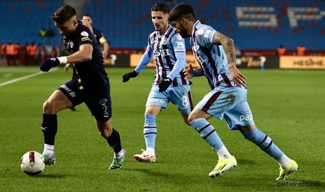 Trabzonspor evinde Kasımpaşa'ya 3-2 mağlup oldu!
