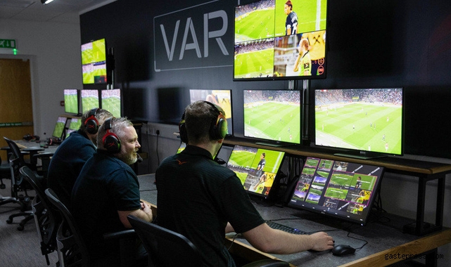 Türk futbolunda yeni dönem! VAR kayıtları açıklanacak, yabancı gözlemci gelecek, MHK'nin yapısı değişecek!