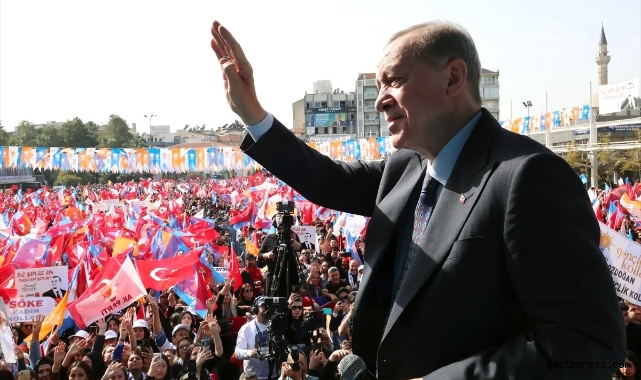 Cumhurbaşkanı Erdoğan bomba 'darbe' uyarısı! "Sağda solda kendi kendine gelin güvey olanlar varsa..."