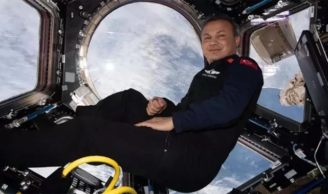 İlk Türk astronot Alper Gezeravcı dünyaya döndü!
