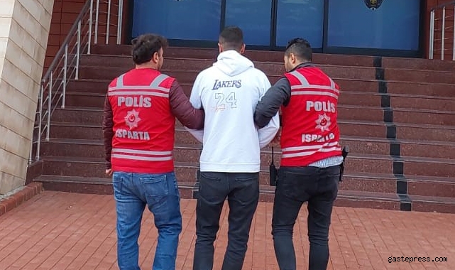 Isparta’da otomobil dolandırıcılığı yapan 2 şahıs İstanbul’da yakalandı!