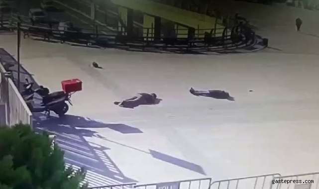 İstanbul Adalet Sarayı önünde silahlı saldırı girişimi!