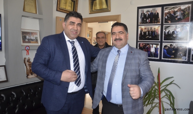 Kadir Türkmen’den Meyve Sebzeciler ve Pazarcılar Odası’na Ziyaret!