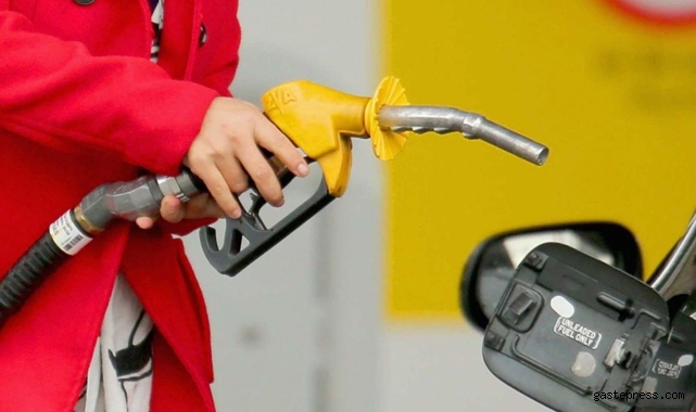 Motorine çok deli zam geliyor! Birçok ilde motorinin litresi 44 lirayı geçecek! 