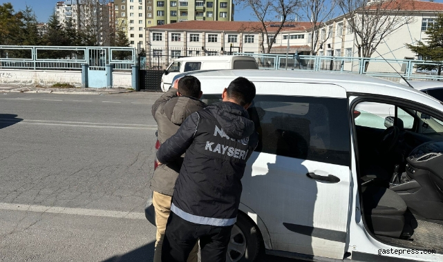 Polis ekiplerinden okul çevresinde ‘uyuşturucu’ denetimi!