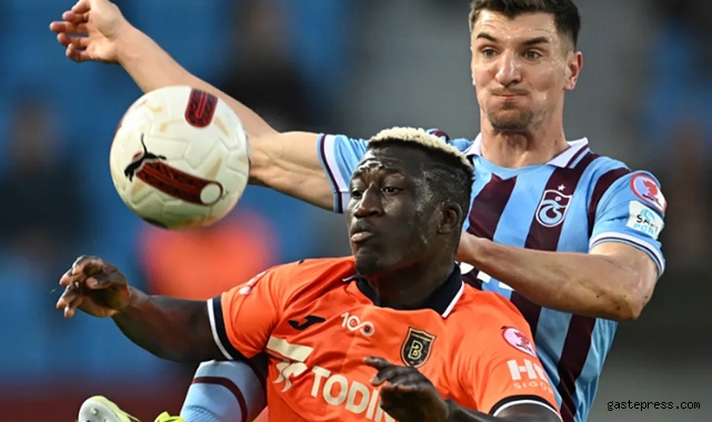 Trabzonspor, Başakşehir'i yenerek kupada turladı!
